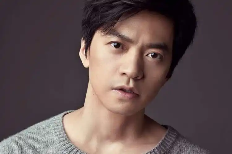 李健个人资料及简历(结婚20年,与妻子丁克至今) | we生活