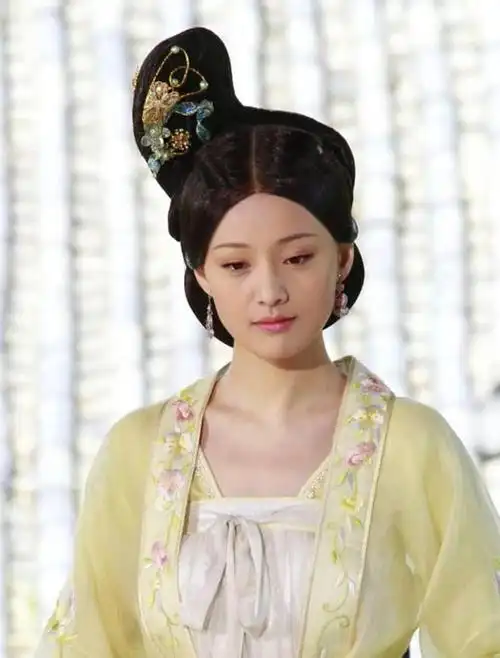 郑爽演了六部古装剧第三个绝美看到第五个忍不住笑了