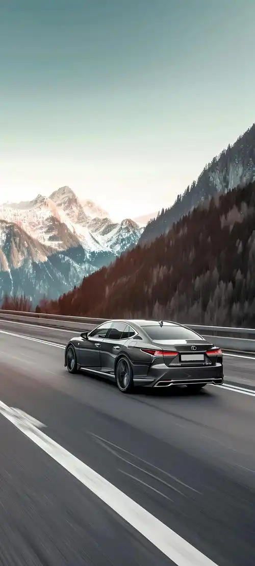 1电量都要保存的跑车壁纸无水印图片