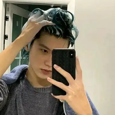 适合用来撩妹的真人男头冷酷高清很温柔又带有酷酷的男头