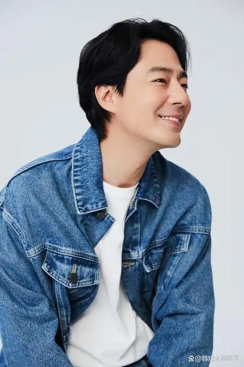 赵寅成自掏腰包,租下电影院请看电影,剧中演员们亲临现场有惊喜