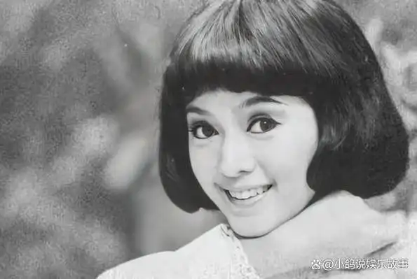 揭秘周杰伦前女友侯佩岑的家庭背景她的母亲竟然是闺蜜背叛者