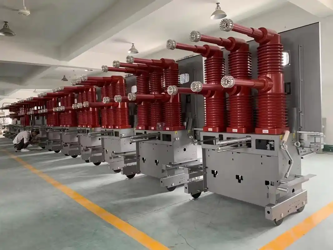 5ka 35kv户内手车式真空断路器kyn61高压柜专用