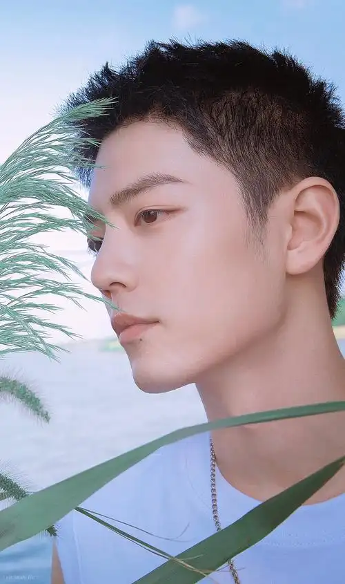 肖战 毛寸帅哥(图cr 赴眠酒) - 高清图片,堆糖,美图壁纸兴趣社区