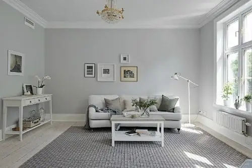 ▼ 灰色和棕色搭配在一起,衬托出强烈质感.