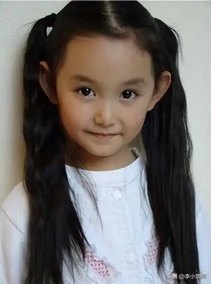 首位零零后女明星漏税,她的剧从小看到大,白长那么好看演技又好|童星