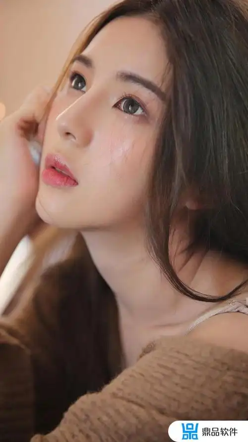 好看女生壁纸抖音最火(好看女生壁纸抖音最火高清)