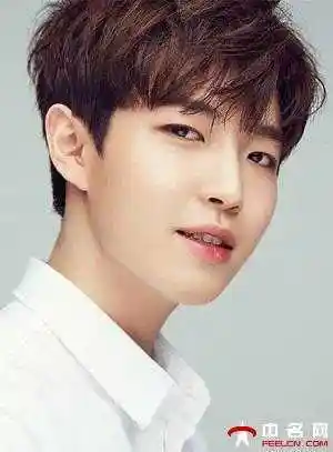 适合方脸男生的短发让你修颜更显时尚帅气
