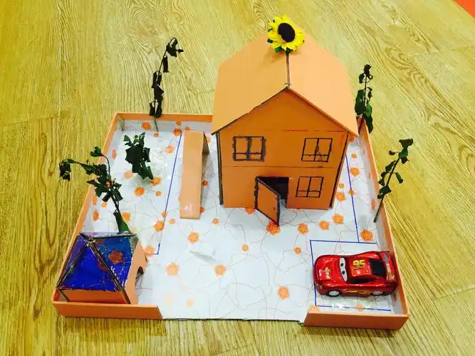 《哈佛五班亲子手工》――创意房子