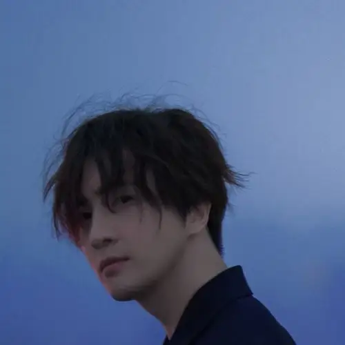 薛之谦头像背景图爱豆快来