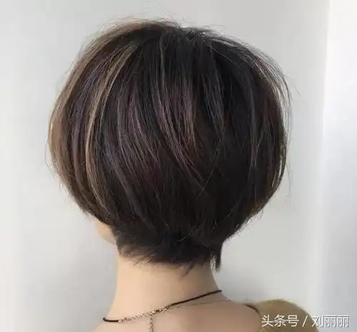 短发 沙宣 波波头心动吗? 返回搜             责任编辑