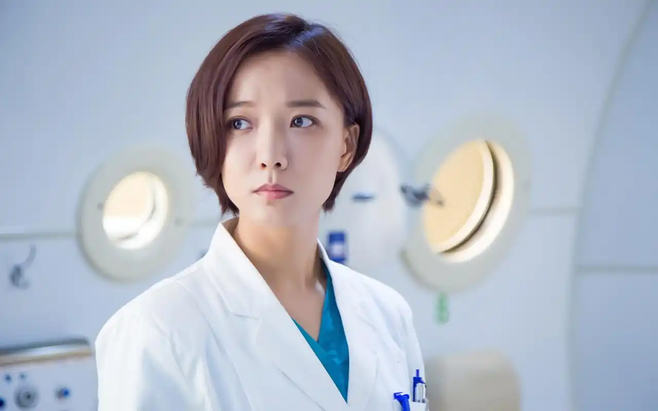 人物剧照桌面壁纸,大陆影视,高清,王珞丹,剧照,电视剧,急诊科医生