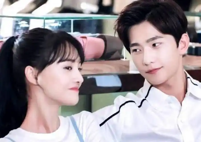 郑爽杨洋恋情坐实最新_发型图片