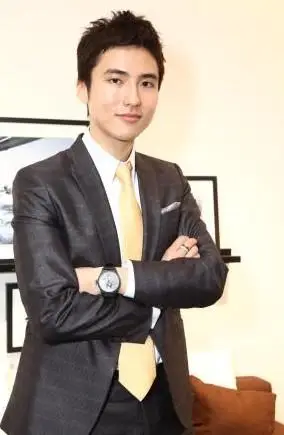 汪圆圆老公蔡加赞个人资料和照片