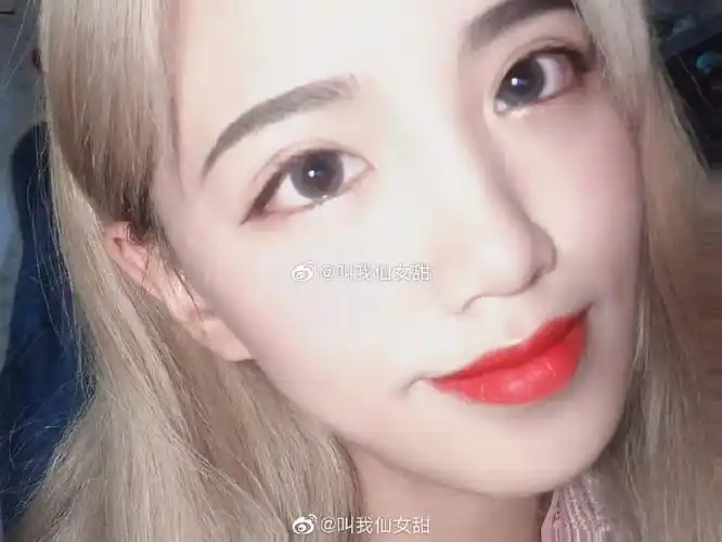 因为一个双眼皮有了个吸睛的桃花眼再配上各种粉嫩嫩的眼妆桃花运是