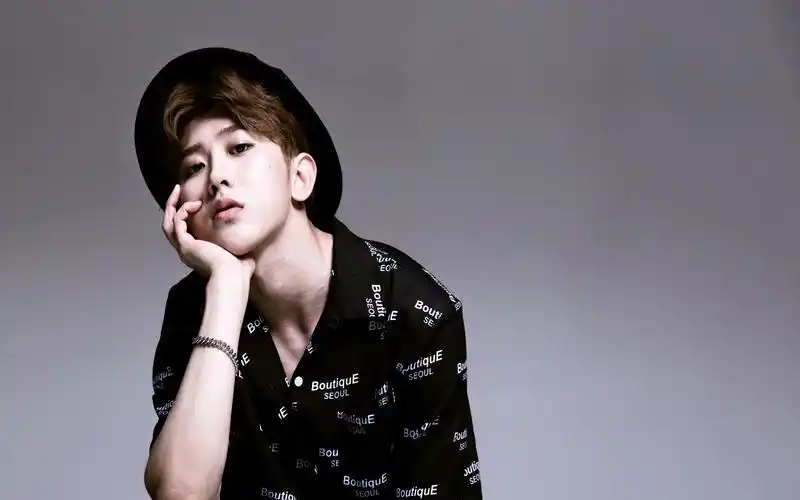 蔡徐坤帅气写真高清图片桌面壁纸