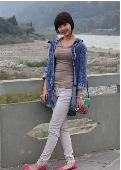 王思聪前女友豆得儿(豆得儿素颜陪王思聪潇洒逛街)(9)