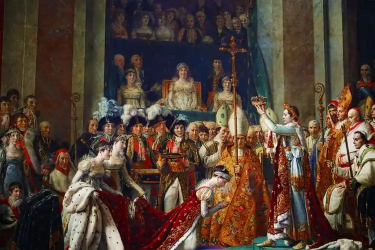 卢浮宫是世界四大博物馆之一,该宫始建于1204年,以