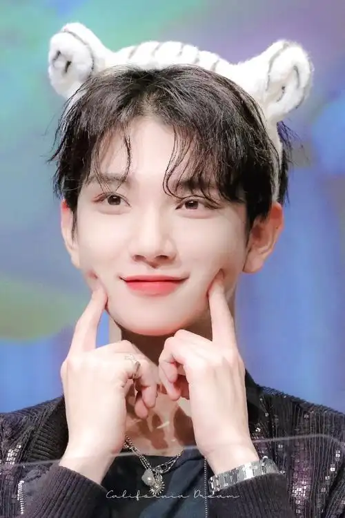 #洪知秀雪兔精灵##洪知秀笑颜妖精#