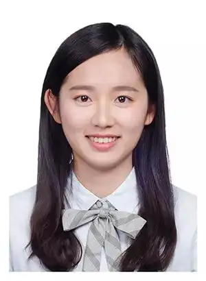 90后温州大学生拍最美证件照创业 已经开出三家店