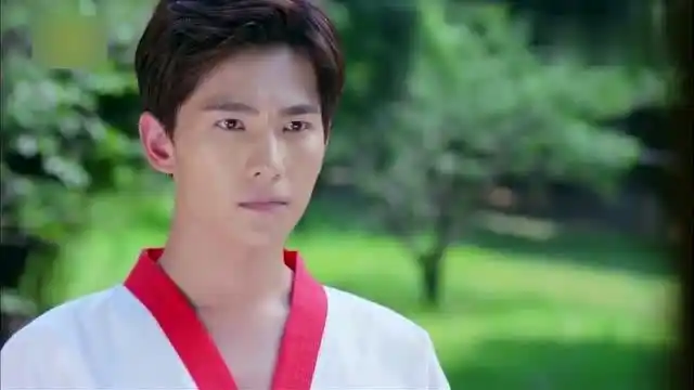 旋风少女李云岳怒斥杨洋管太宽杨洋看穿白敬亭私生子身份