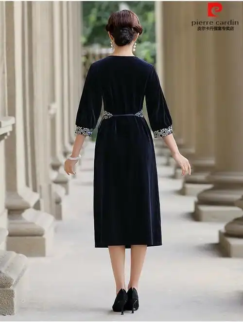 皮尔卡丹高档轻奢品牌旗袍新款秋冬女金丝绒改良妈妈中长款日常复古