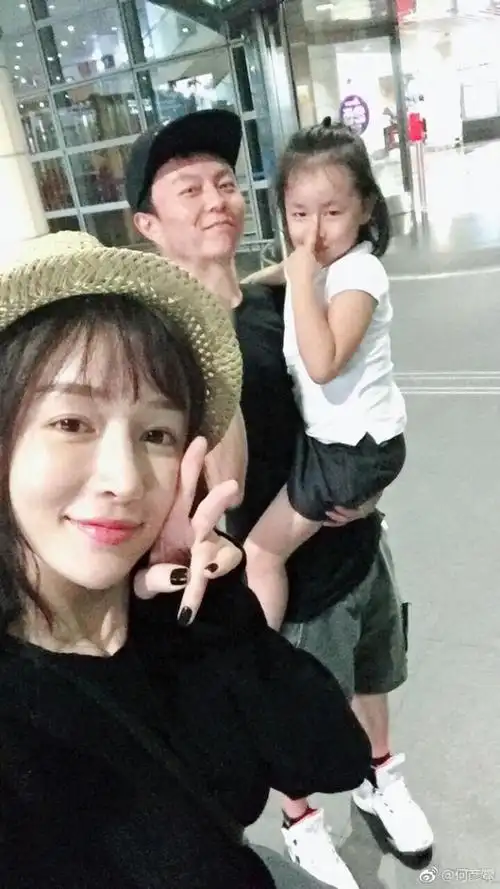 她曾是《仙剑3》中的圣姑,出道13年无人问津,低调结婚如此幸福|何彦霓