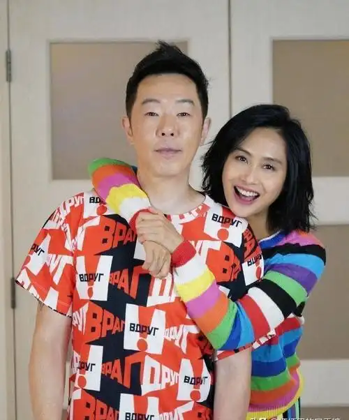 朱茵在ins上晒出了新动态.你知道朱茵和周星驰谈过恋爱吗?