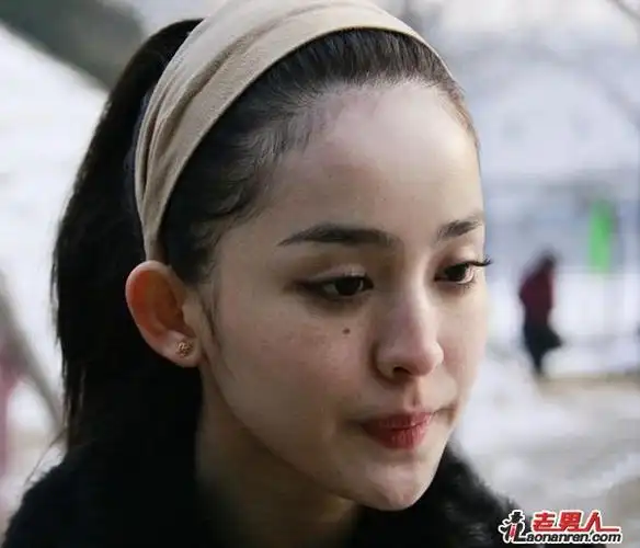 古力娜扎:新疆美女惊艳北影考场【图】 / 比乐族