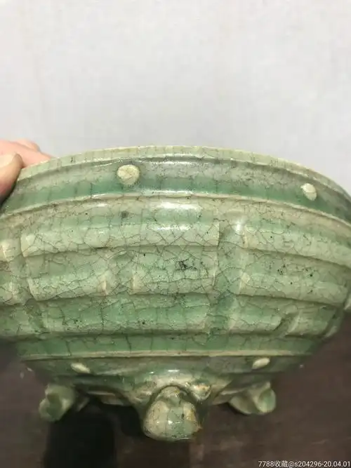 清代龙泉窑青釉八卦香炉_青瓷/秘色瓷_第5张_7788瓷器