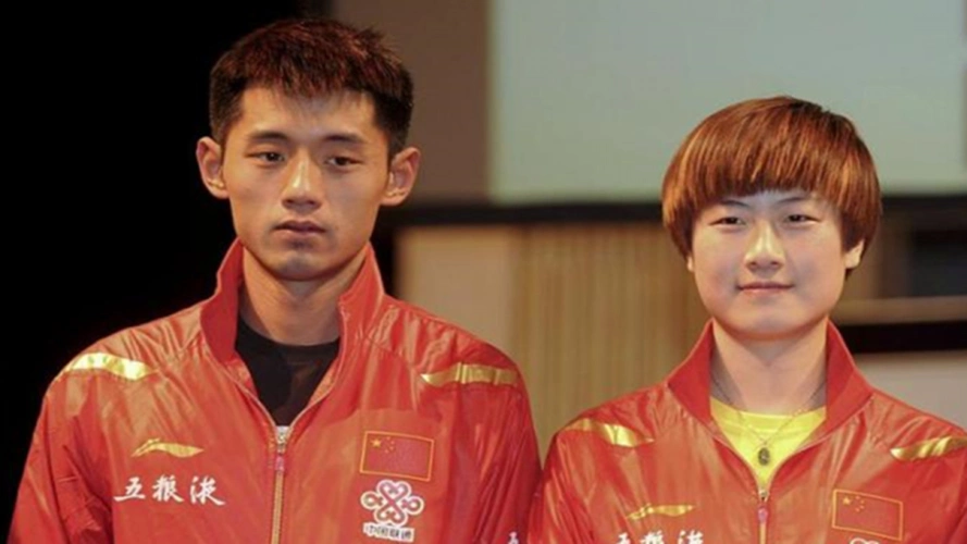 国乒藏獒张继科与丁宁频繁互动难道别有用心网友在一起