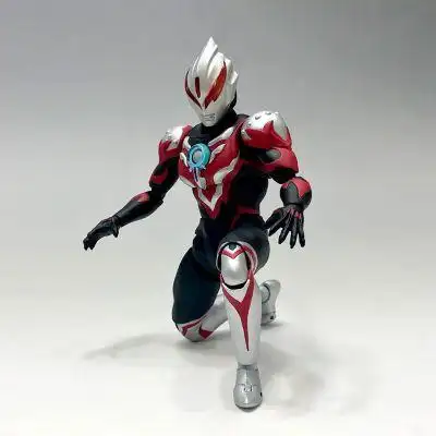 figuarts 欧布奥特曼  欧布奥特曼 暗耀形态