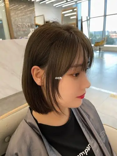 2021绝美发色 烟熏青棕色 显白发色