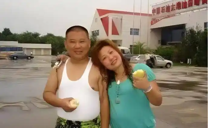 原创郭德纲妻子王惠熬过了苦和穷也害怕有一天他会变心