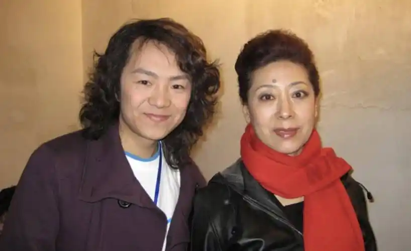 分手32年后,关牧村带儿子改嫁高官,王星军却一直保持单身_母亲_因为