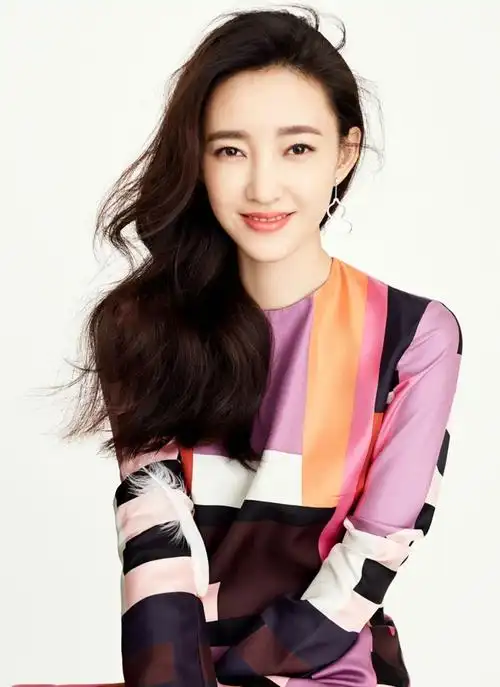 女星王丽坤事件后续!真的诈骗10亿?但其主演作品仍在央视上映