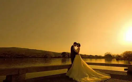 客片欣赏-秋正浓-杭州雨丝婚纱摄影相册-wed114结婚网