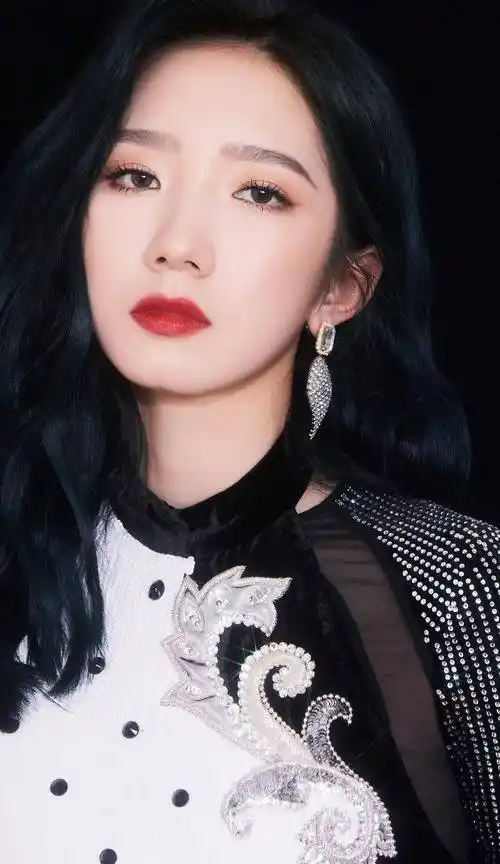 原创八位98年女星养眼美图欣赏你最喜欢谁呢