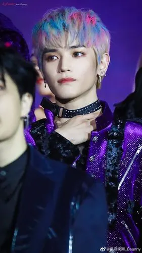 李泰容帅哥/壁纸 nct 头像男神韩国男团发型