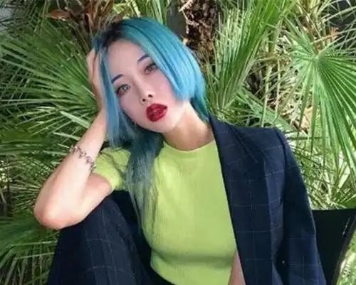 阶梯发型如何扎 女生日式阶梯发型图片大全