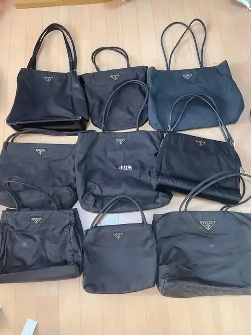 prada尼龙降落伞76