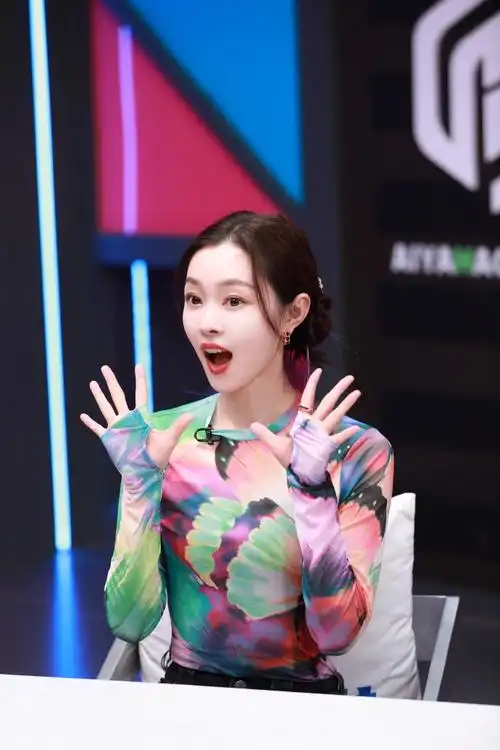 宋轶超话#哎呀好身材#还有人不知道新一期节目更新了吗小室前来通知