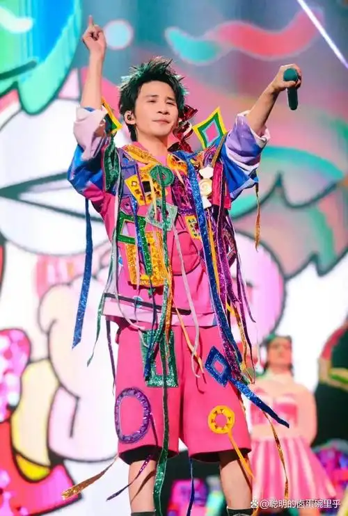 铁杆丁克大张伟家风格奇葩ktv风我滴乖乖不愧是搞音乐的