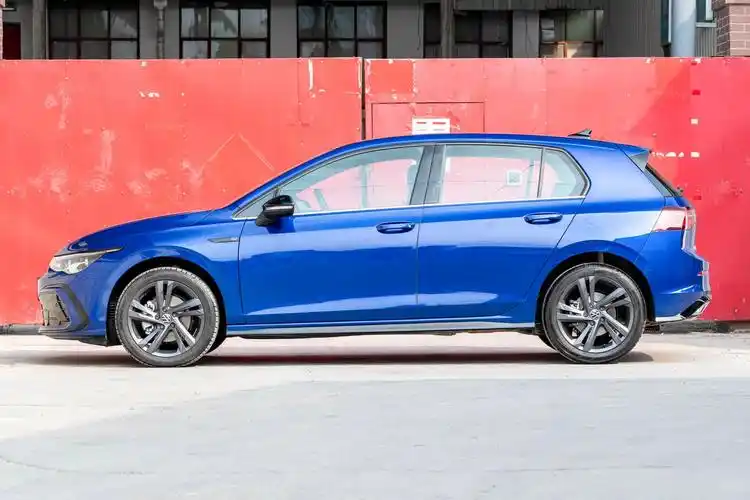 售价1658万动力充沛操控灵活实拍2021款高尔夫rline