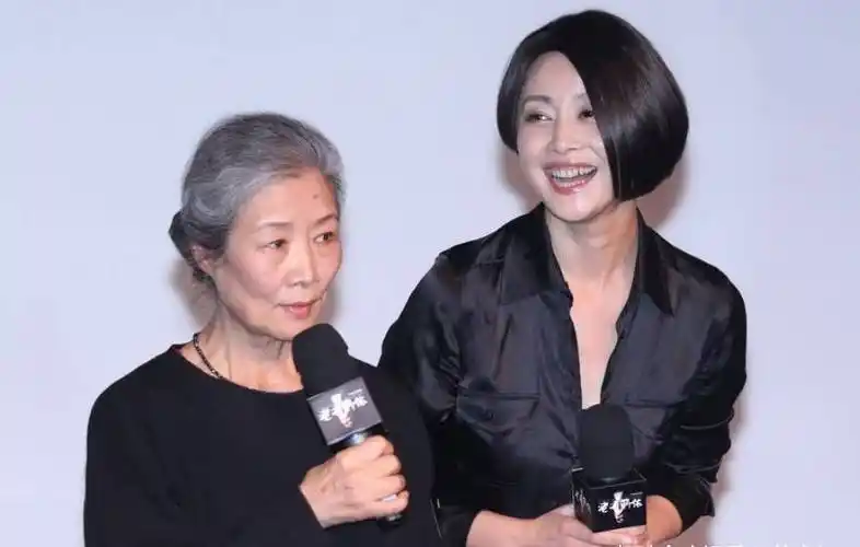 "老戏骨"吕中:儿子是导演,儿媳是国际影后,女儿更是她的骄傲_因为