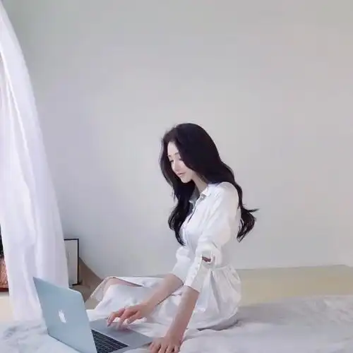 侧脸女头 自调/甜似洝洝入梦