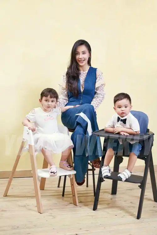 马雅舒一家幸福甜蜜马雅舒与女儿米雅的亲密互动返回搜狐,查看更多