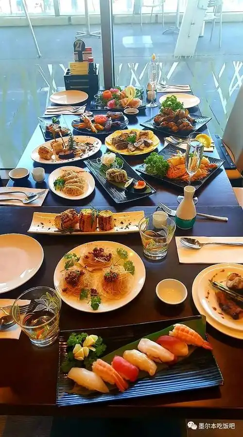 自助海鲜大餐,无敌夜景烟花,高级龙虾料理!带上你的ta,奔向2018