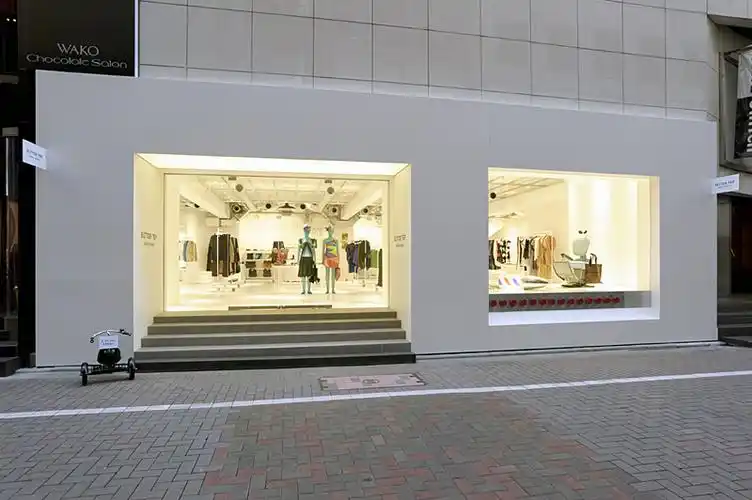 三宅一生银座旗舰店