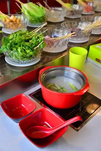 全部 晒图评价 s***g 2016-11-06 千串百味旋转小火锅火锅串串1签